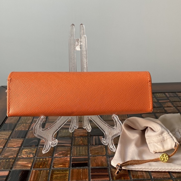 Tory Burch Glasses Case And Pouch - Picture 7 of 10